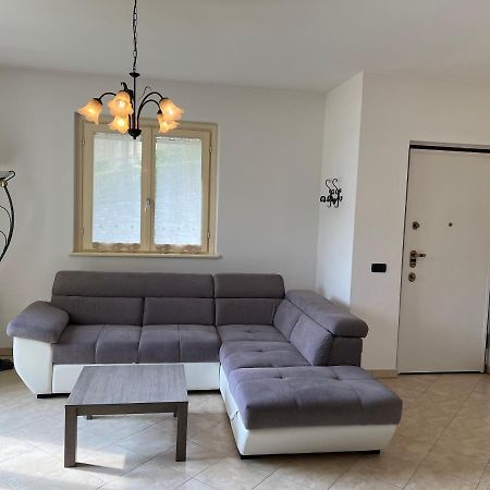 בלאג'יו Lago E Giardino Apartment מראה חיצוני תמונה